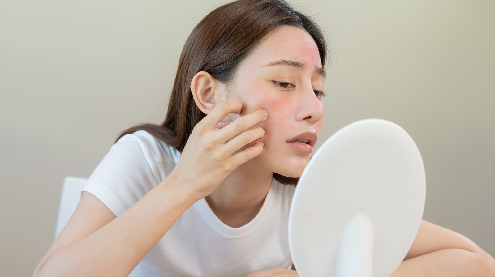 Popular Skincare Hacks That Could Pose Health Risks – Health Digest