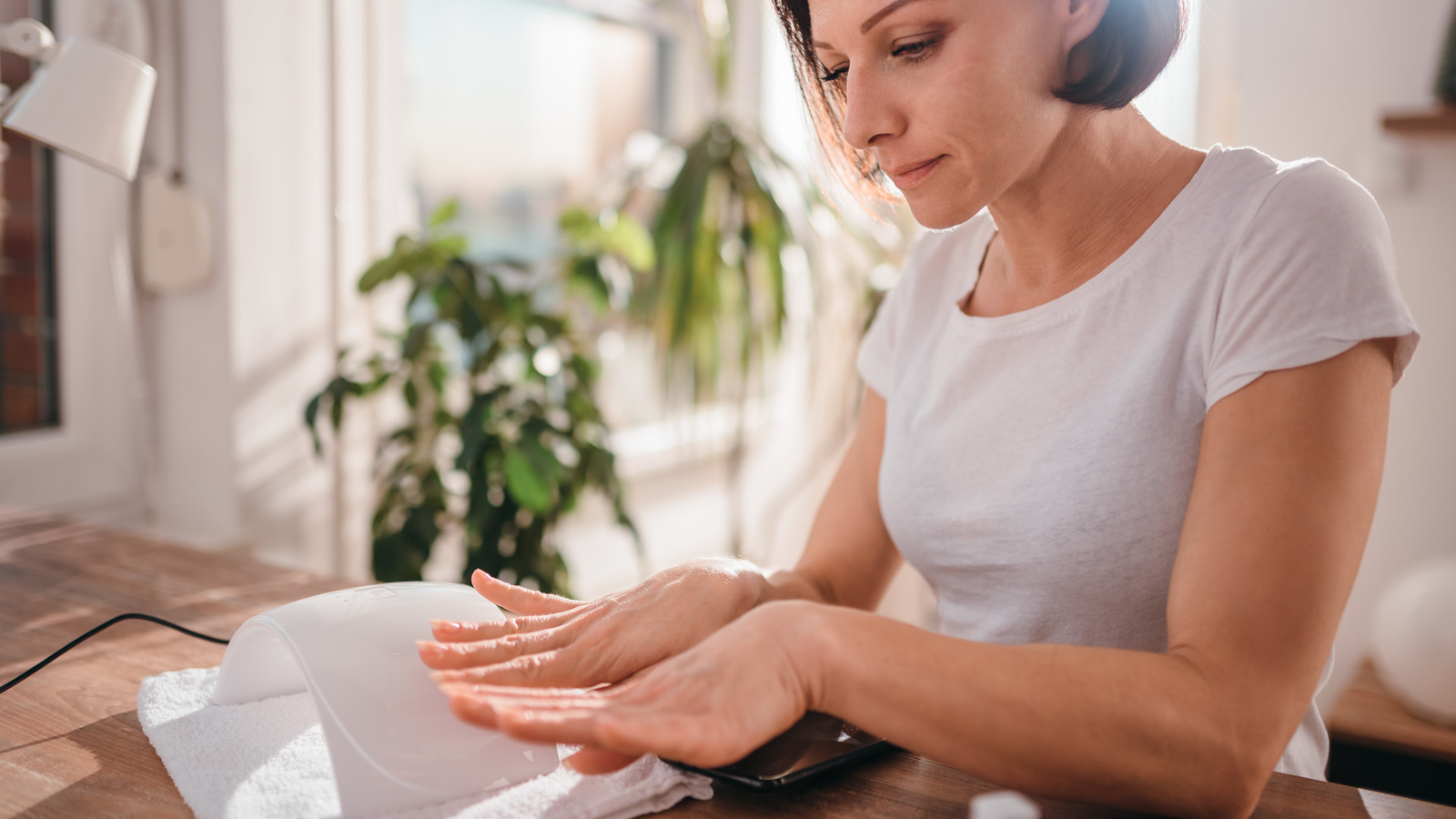 What The Half-Moons Under Your Fingernails Can Tell You About Your Health – Health Digest