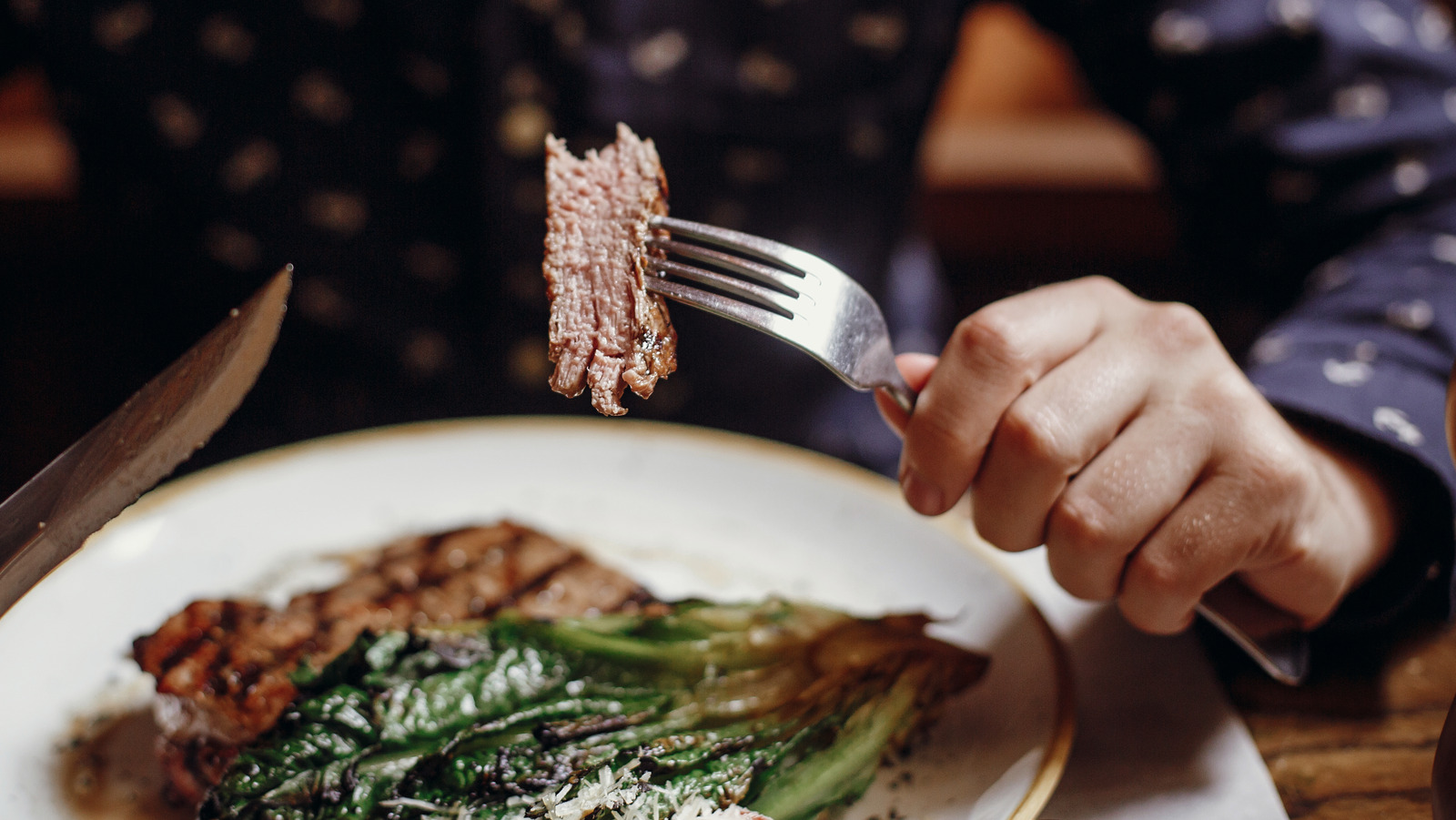 What Happens To Your Poop When You Stop Eating Red Meat – Health Digest
