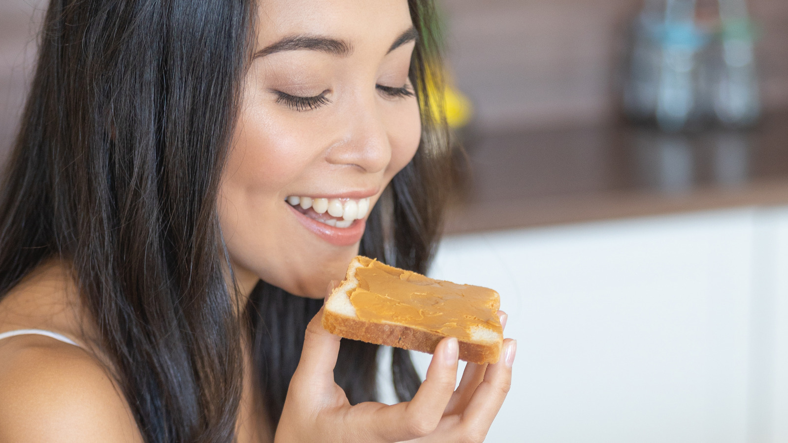 Can Eating Peanut Butter Reverse This Common Medical Condition? – Health Digest