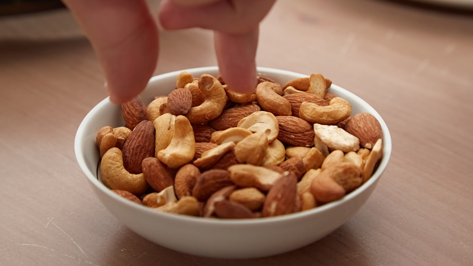 Can Cashews Help You Lose Weight? The Answer Isn’t What You’d Expect – Health Digest