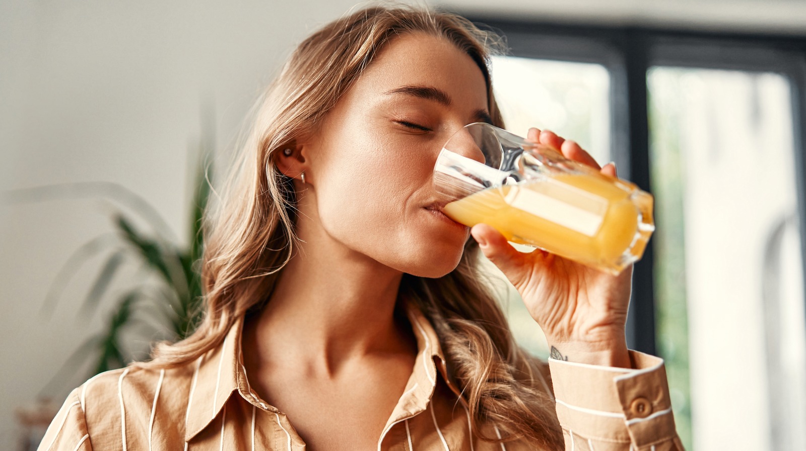 9 Beverages That Can Naturally Lower Your High Cholesterol – Health Digest