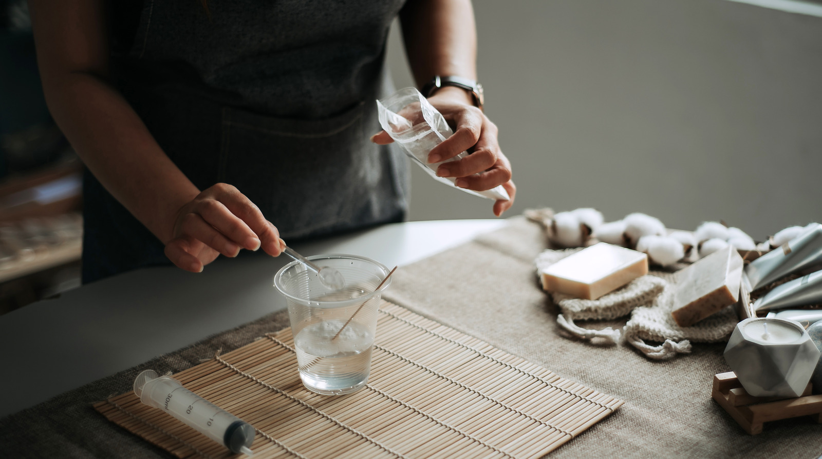 Why Drinking Baking Soda Water Could Be Beneficial If You Have This Medical Condition – Health Digest