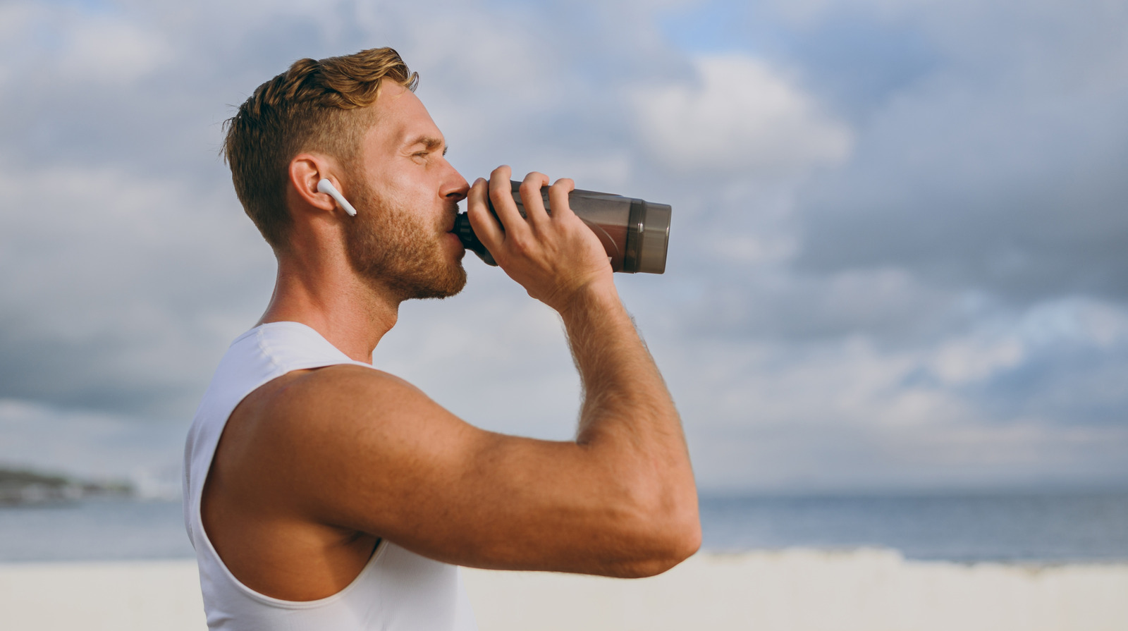Drinking Protein Shakes With Milk Has Some Unexpected Benefits – Health Digest