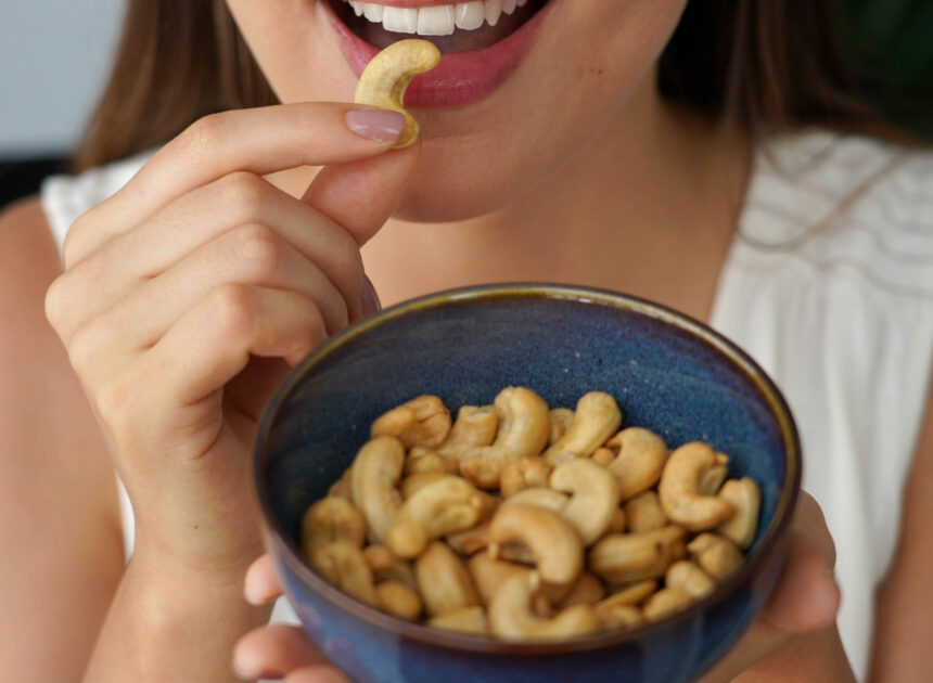 Eating Cashews Has An Unexpected Effect On Your Teeth – Health Digest