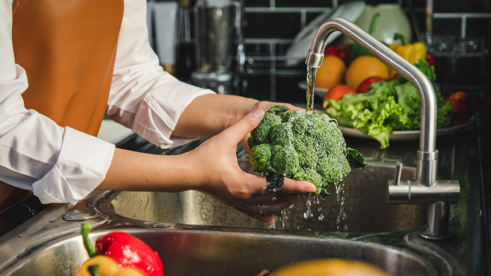 The Best And Healthiest Way To Prepare Broccoli Doesn’t Involve Heat At All – Health Digest