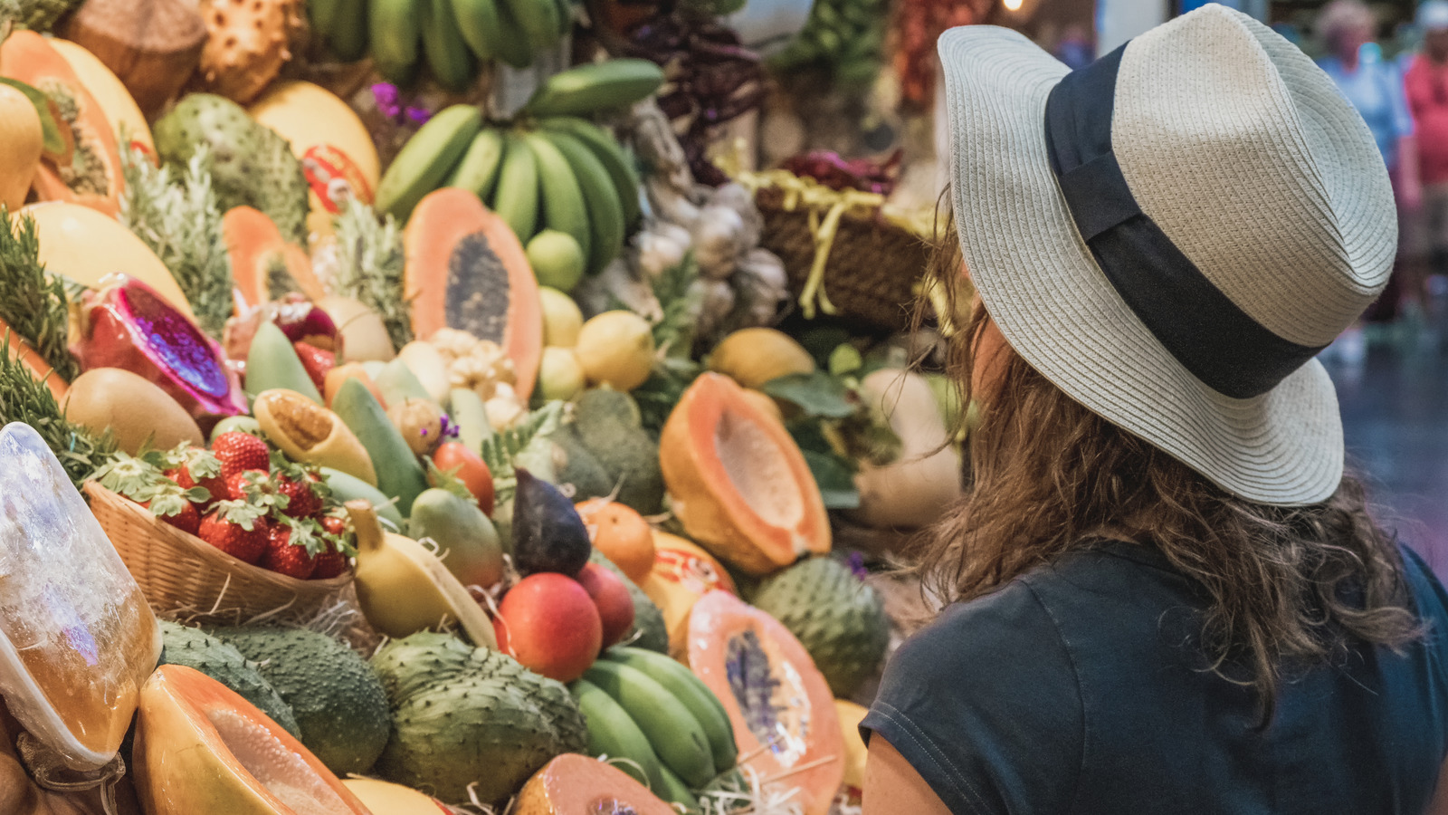 A Trendy Tropical Fruit Full Of Healthy Minerals Is Low Carb And High Fiber – Health Digest