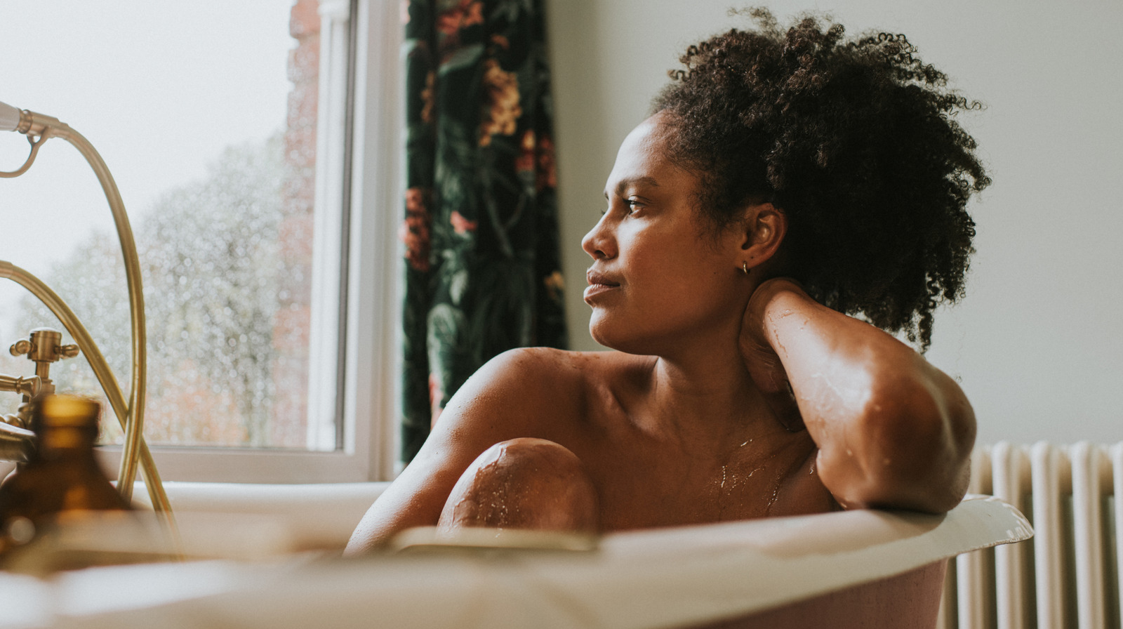 The Sneaky Side Effects Of Taking A Magnesium Bath – Health Digest